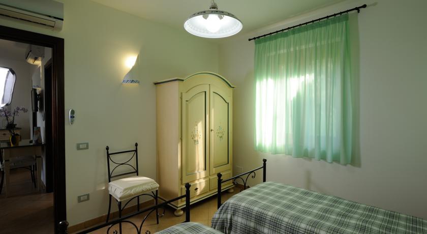Agriturismo Torre Dei Preti Peschici Ruang foto