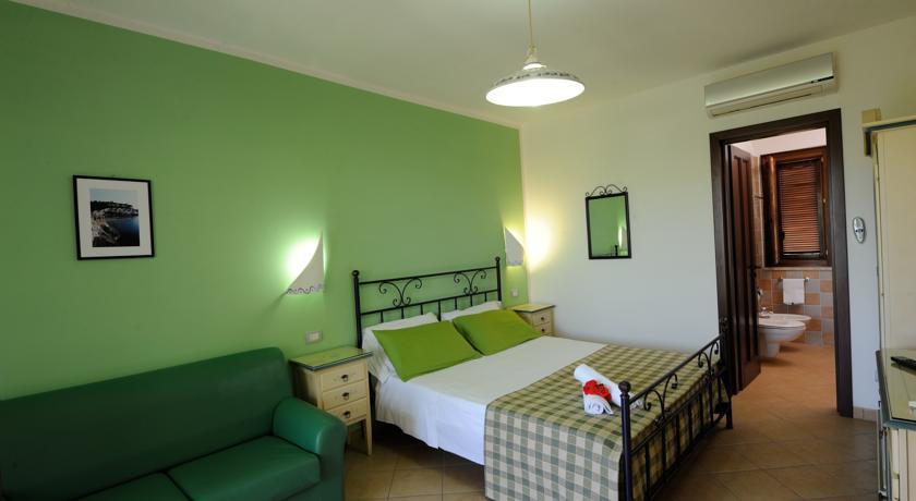 Agriturismo Torre Dei Preti Peschici Ruang foto