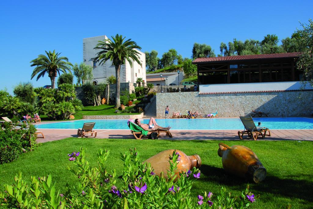 Agriturismo Torre Dei Preti Peschici Bagian luar foto