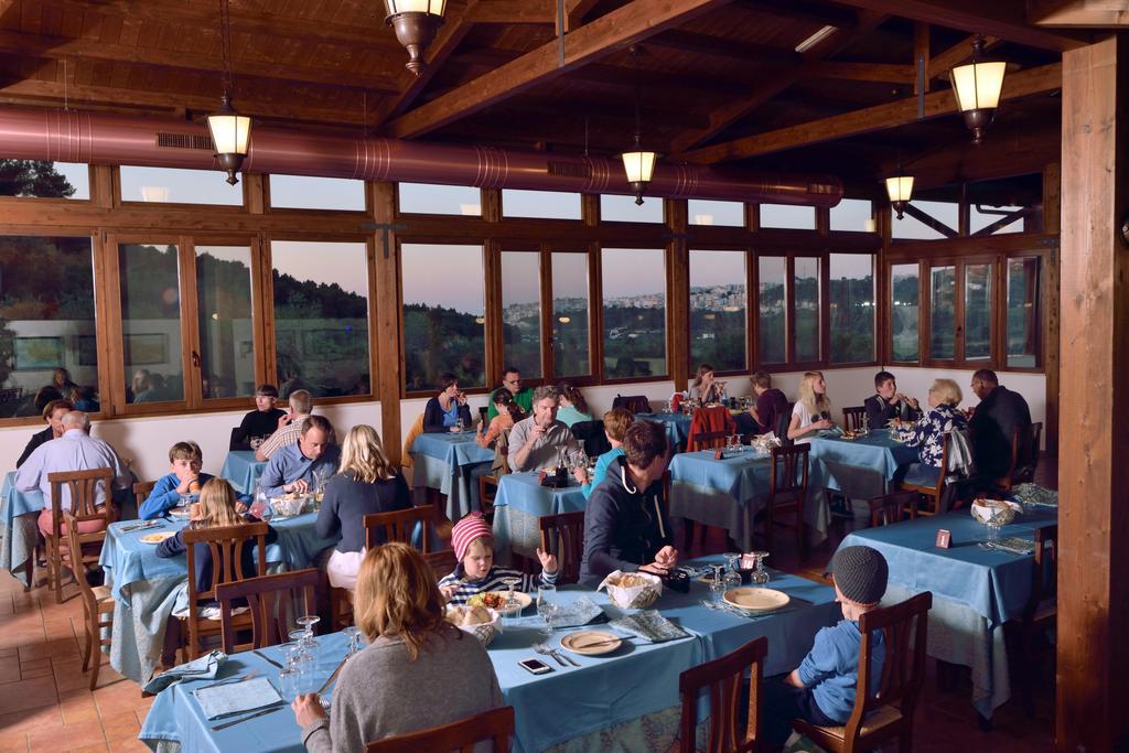 Agriturismo Torre Dei Preti Peschici Bagian luar foto